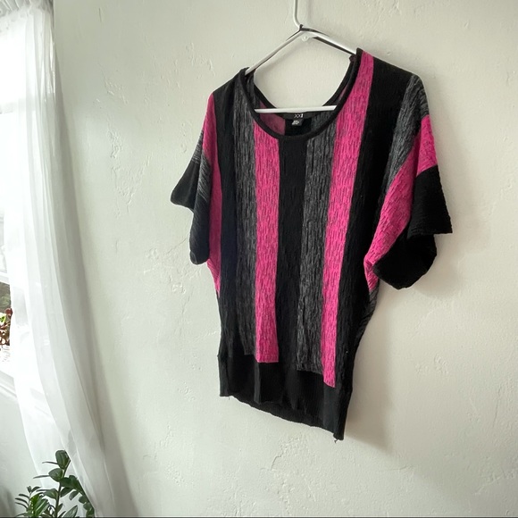 Forever 21 Magenta, Gray & Black Striped Batwing Top - Picture 2 of 5